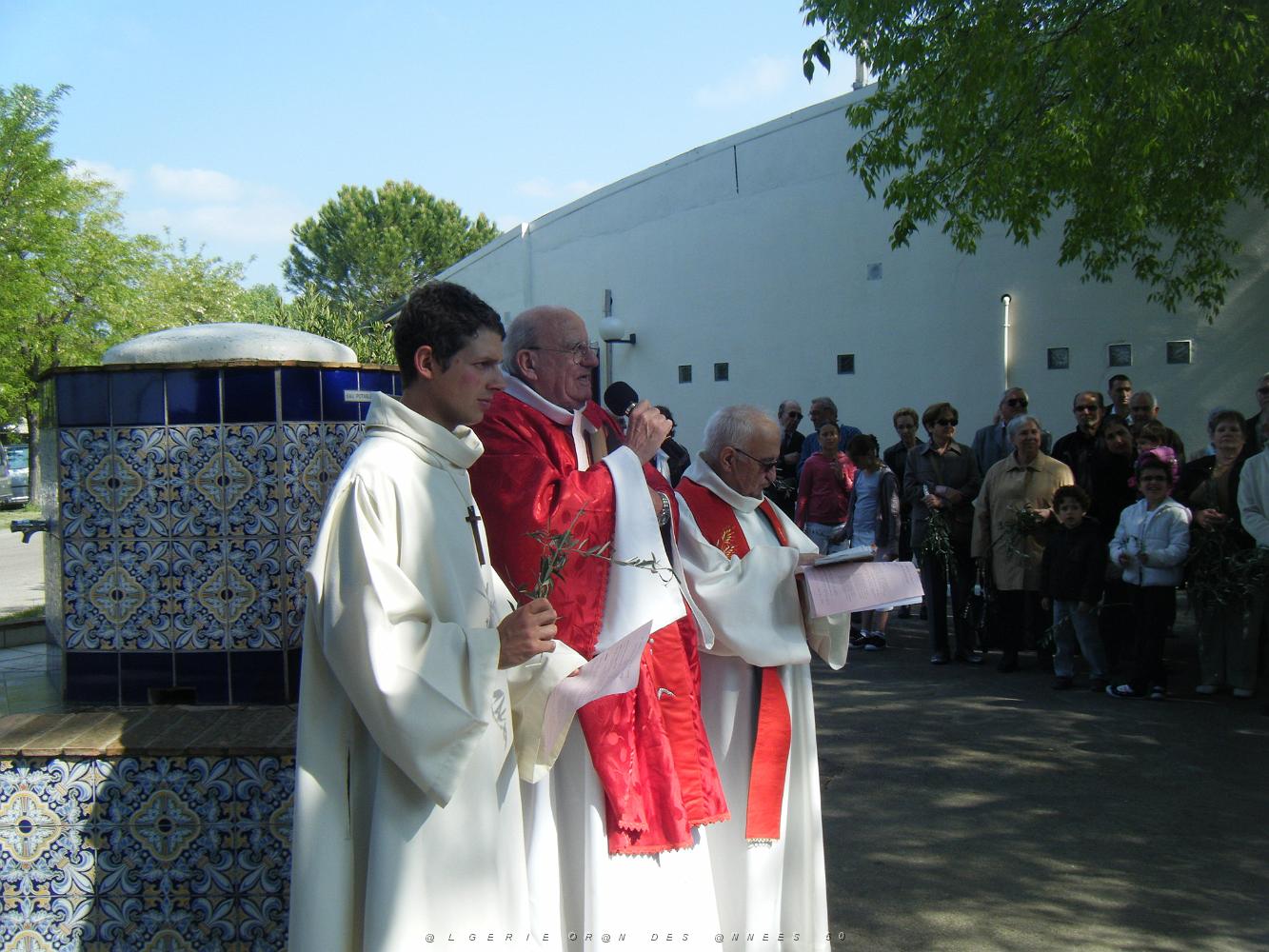 NIMES 2011 17 AVRIL LA FEDERATION DES RAPATRIES DE ST PRIEST A SANTA CRUZ    (20).jpg